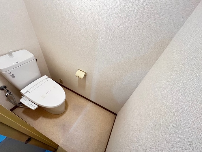 物件内観写真12　(トイレ)