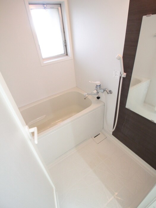 物件内観写真10　(バス／シャワールーム等)