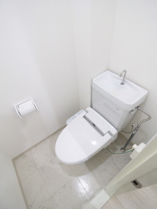 物件内観写真11　(トイレ)