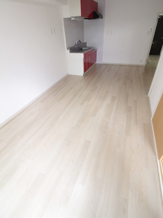 物件内観写真13　(廊下)