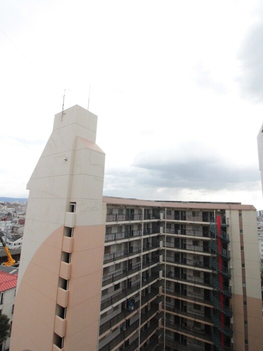 物件内観写真21　(室内からの展望)