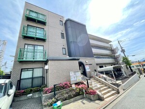 サンフォーレスト外観写真
