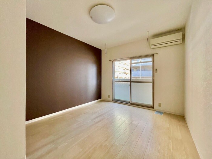 物件内観写真7　(居室)