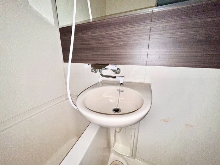 物件内観写真13　(洗面)