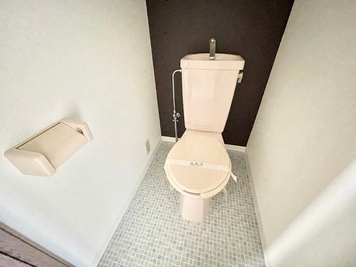 物件内観写真14　(トイレ)