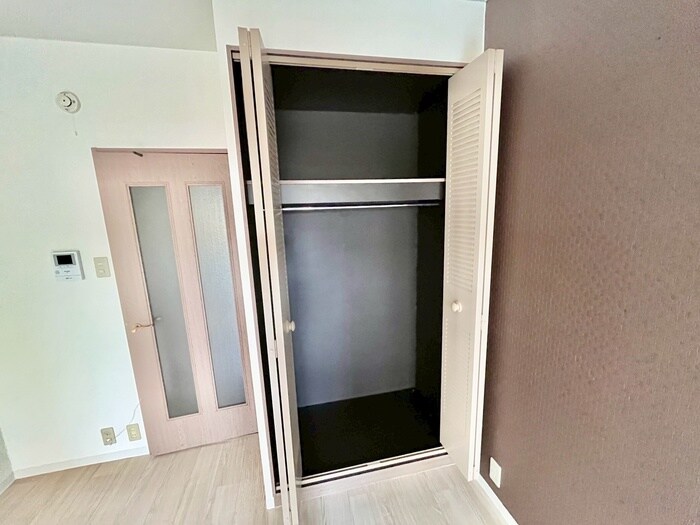 物件内観写真15　(収納)