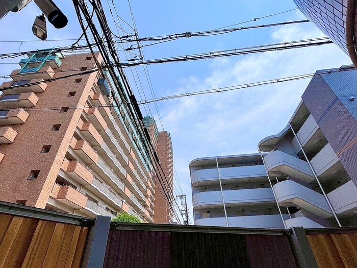 物件内観写真21　(室内からの展望)