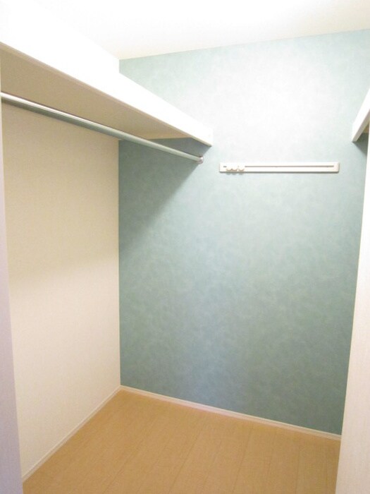 物件内観写真8　(収納)