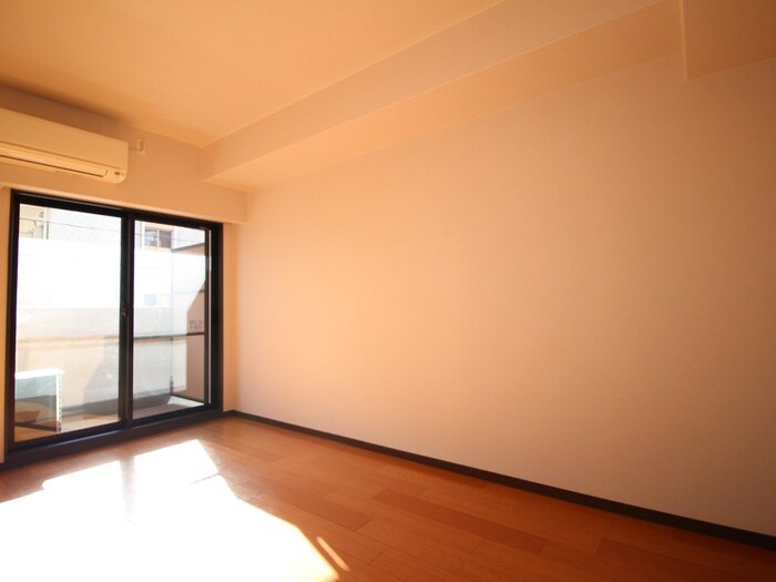 物件内観写真5　(居室)