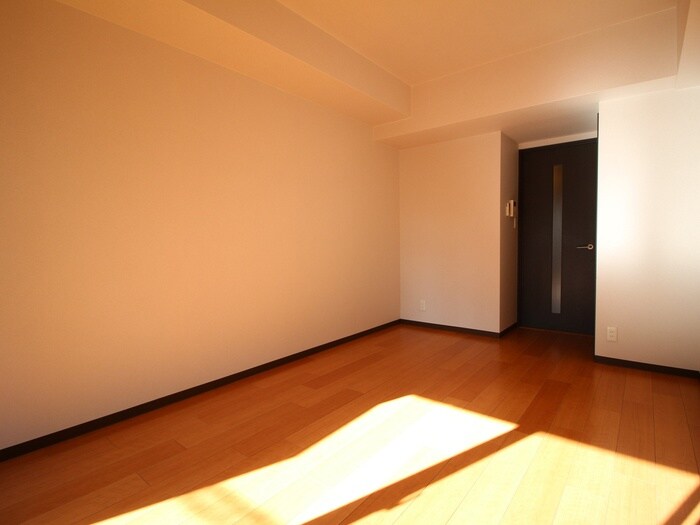 物件内観写真5　(居室)