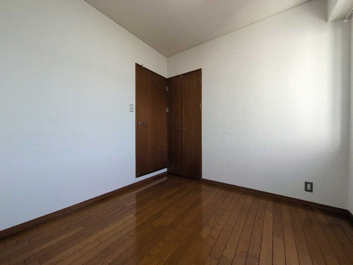 物件内観写真14　(居室)