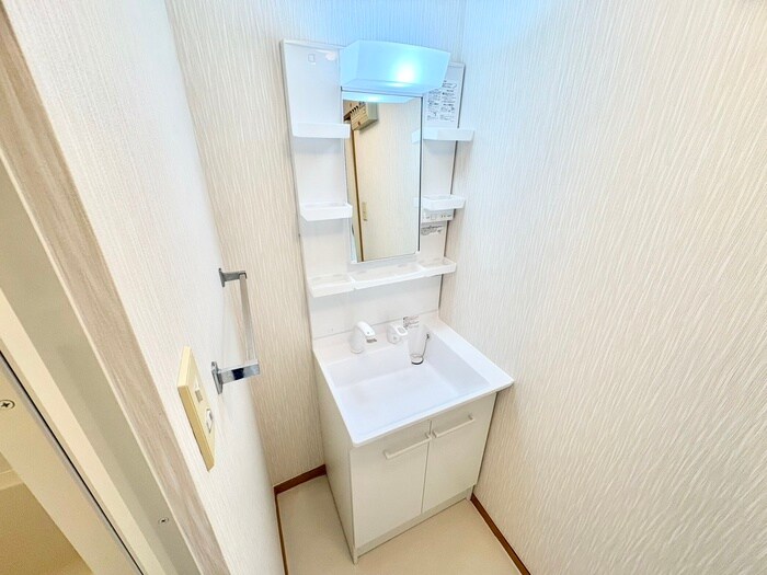 物件内観写真15　(洗面)