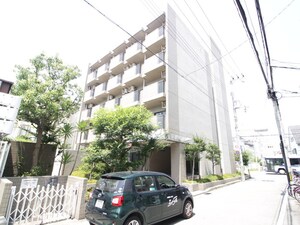 フロイデ里中外観写真
