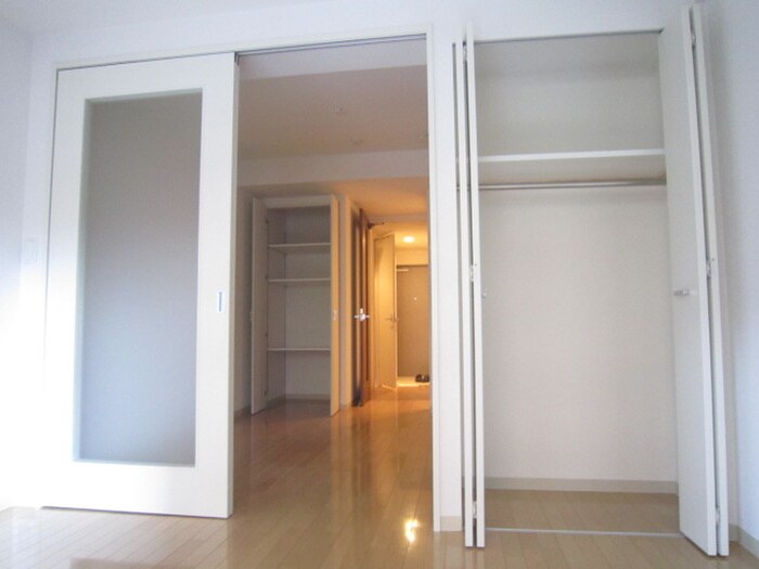 物件内観写真8　(収納)