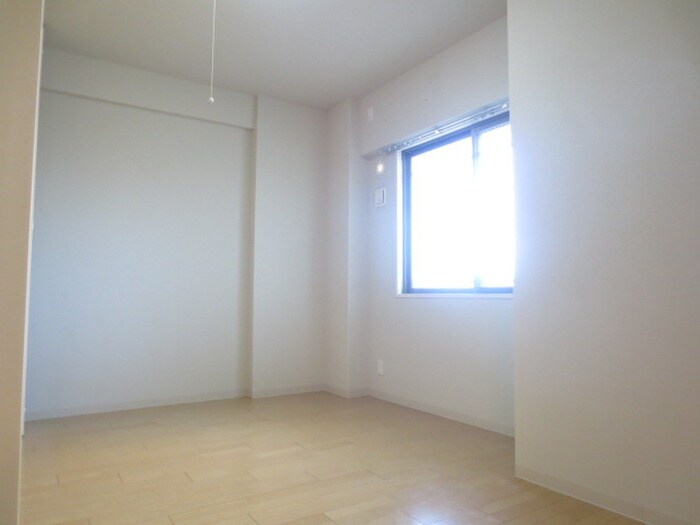 物件内観写真12　(居室)