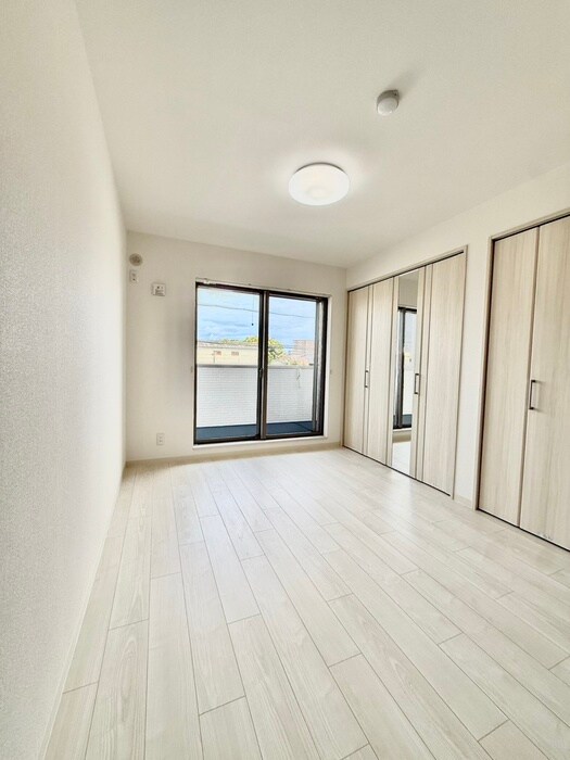 物件内観写真7　(居室)