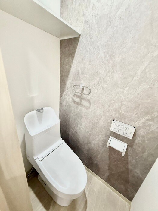 物件内観写真11　(トイレ)