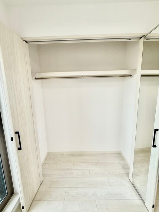 物件内観写真15　(収納)