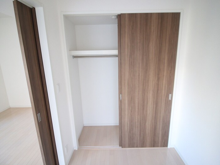 物件内観写真17　(収納)