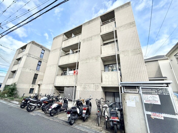 物件外観写真2　(外観写真)