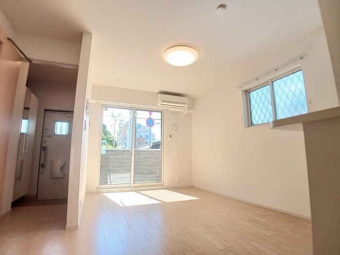 物件内観写真9　(居室)