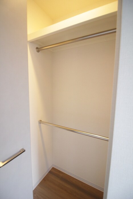 物件内観写真13　(収納)