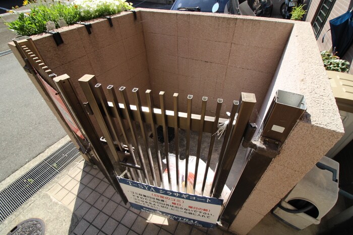 物件外観写真6　(建物設備)