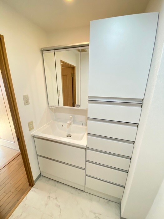 物件内観写真13　(洗面)