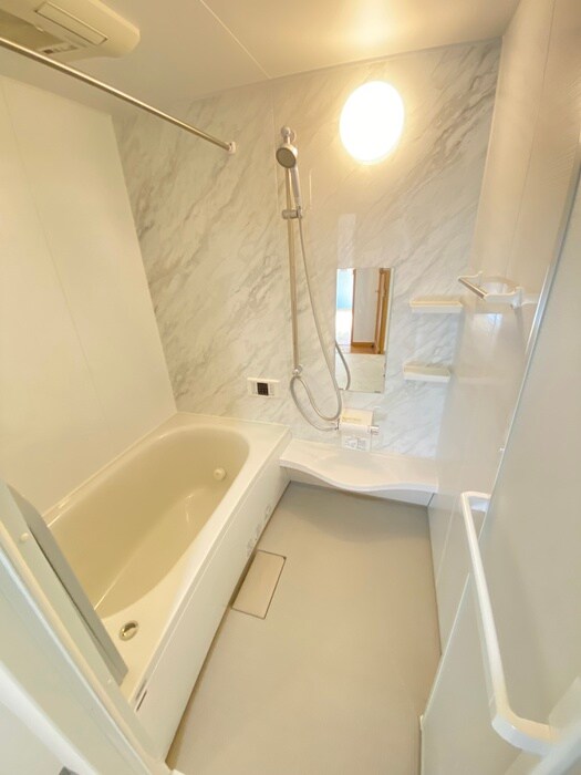 物件内観写真14　(バス／シャワールーム等)