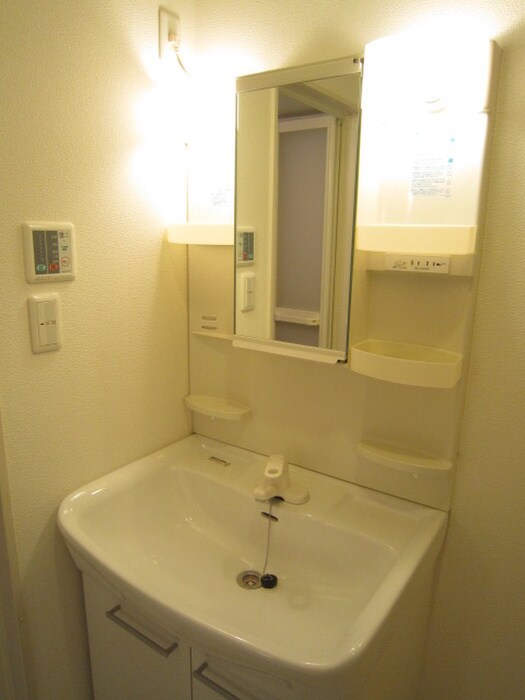 物件内観写真13　(洗面)