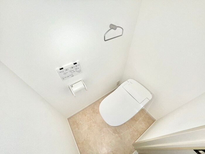 物件内観写真15　(トイレ)