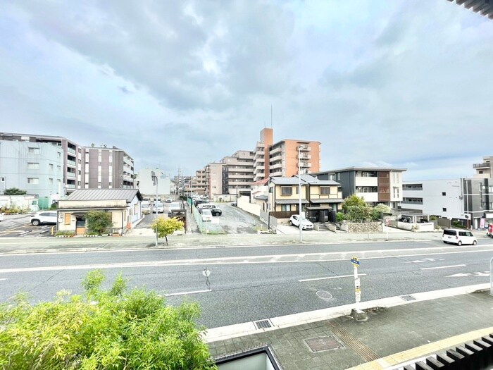 物件内観写真21　(室内からの展望)