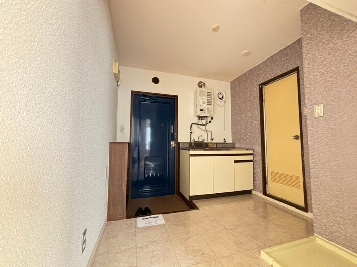 物件内観写真6　(居室)