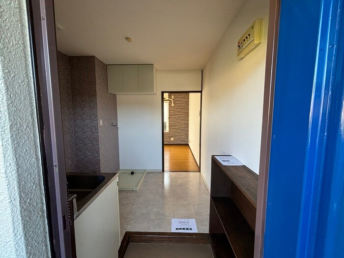 物件内観写真19　(玄関)