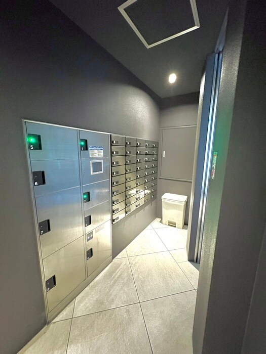 物件外観写真4　(建物設備)