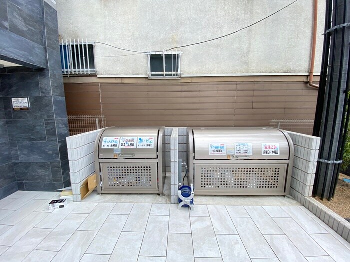 物件外観写真6　(建物設備)