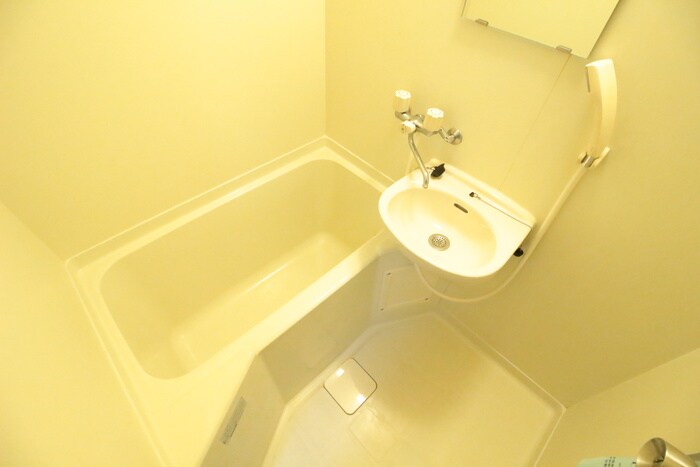 物件内観写真12　(バス／シャワールーム等)