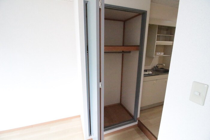 物件内観写真14　(収納)
