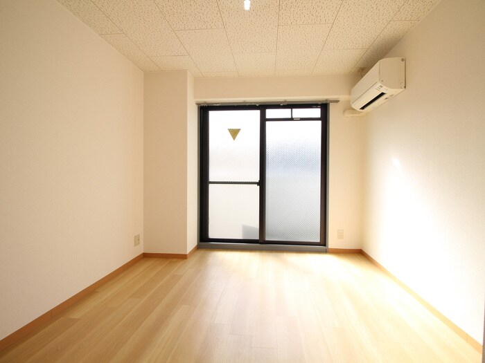 物件内観写真18　(居室)