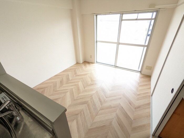 物件内観写真10　(居室)