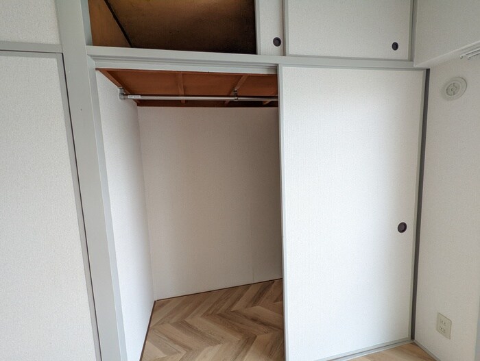 物件内観写真13　(収納)