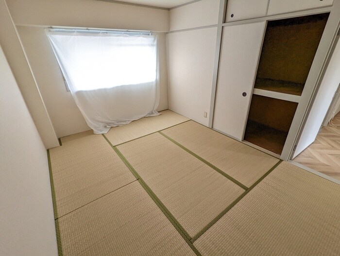 物件内観写真14　(居室)