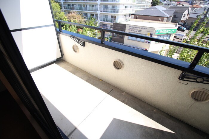 物件内観写真12　(ベランダ・バルコニー)