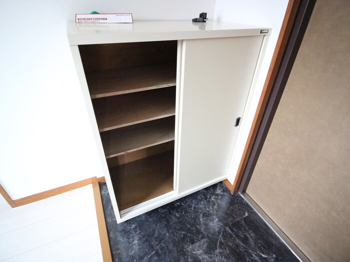 物件内観写真19　(靴箱)