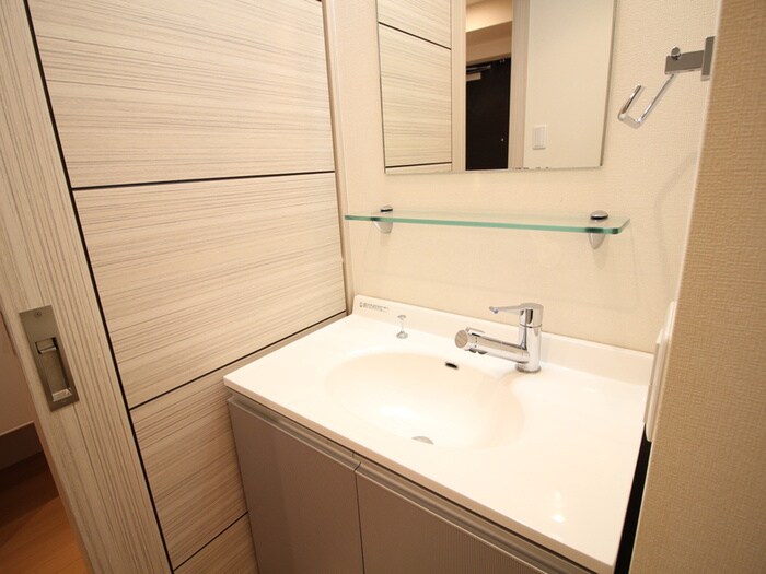 物件内観写真9　(洗面)