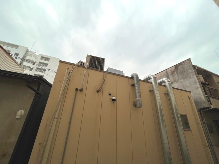 物件内観写真19　(室内からの展望)