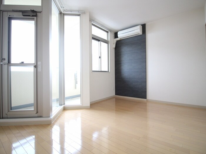 物件内観写真22　(居室)