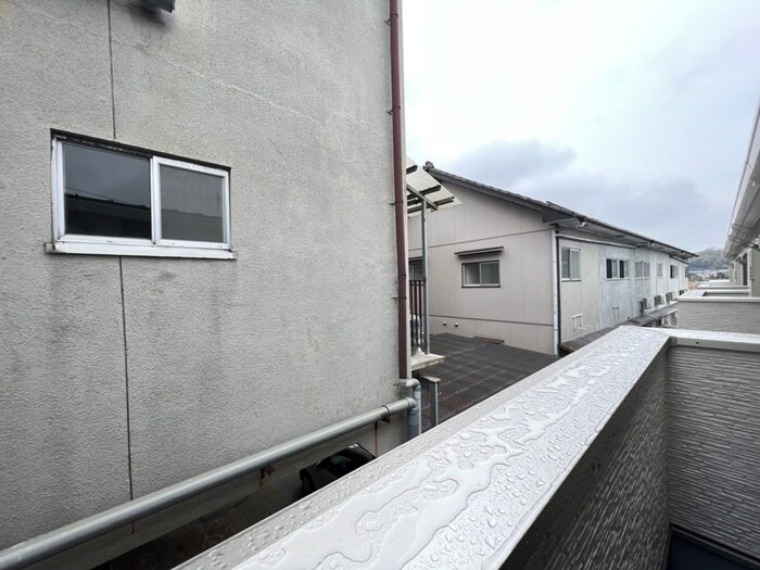 物件内観写真22　(室内からの展望)