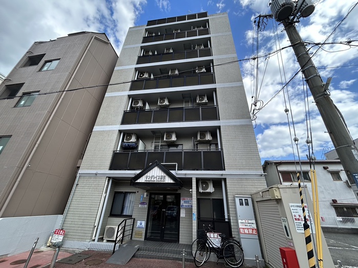 サングレイス板宿