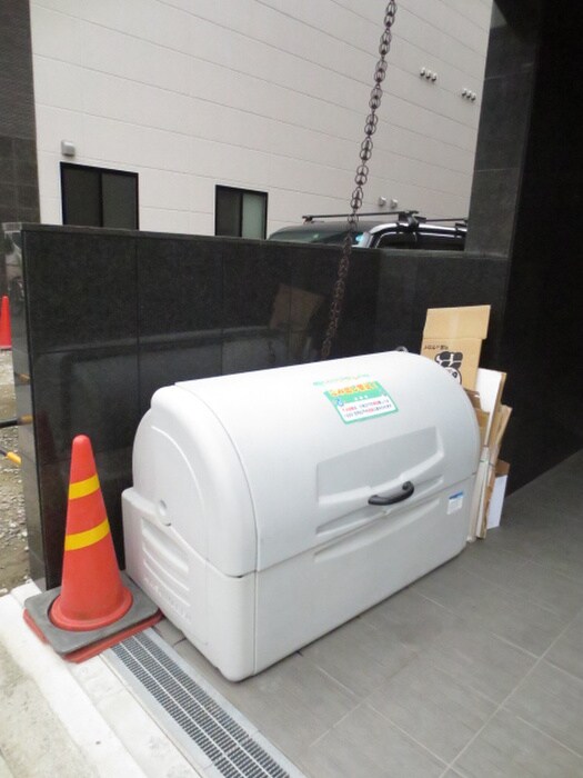 物件外観写真4　(建物設備)